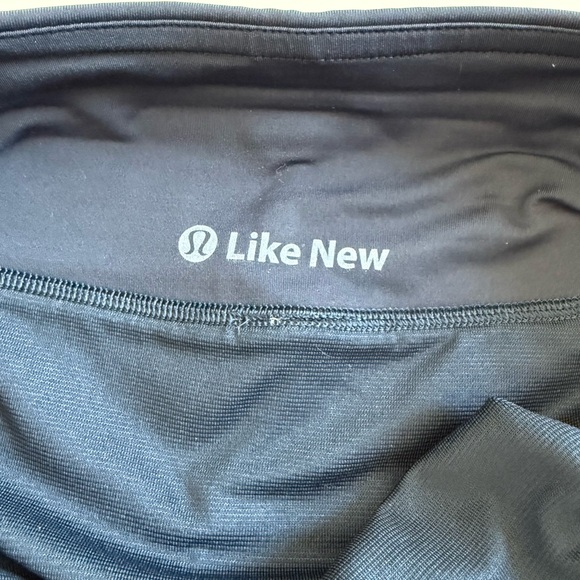 Lululemon Speed Up Mid-Rise Short - Picture 7 of 10